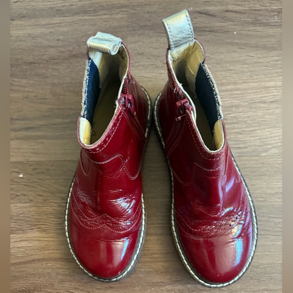 Mini Boden Chelsea Red Leather Boots size 28, US size 11 - Picture 2 of 5